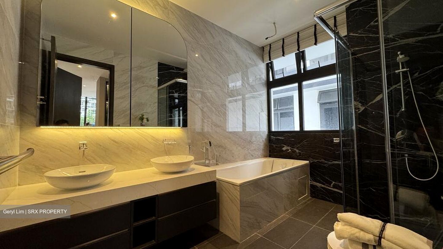 JALAN LOYANG BESAR (D17), Semi-Detached #498346011